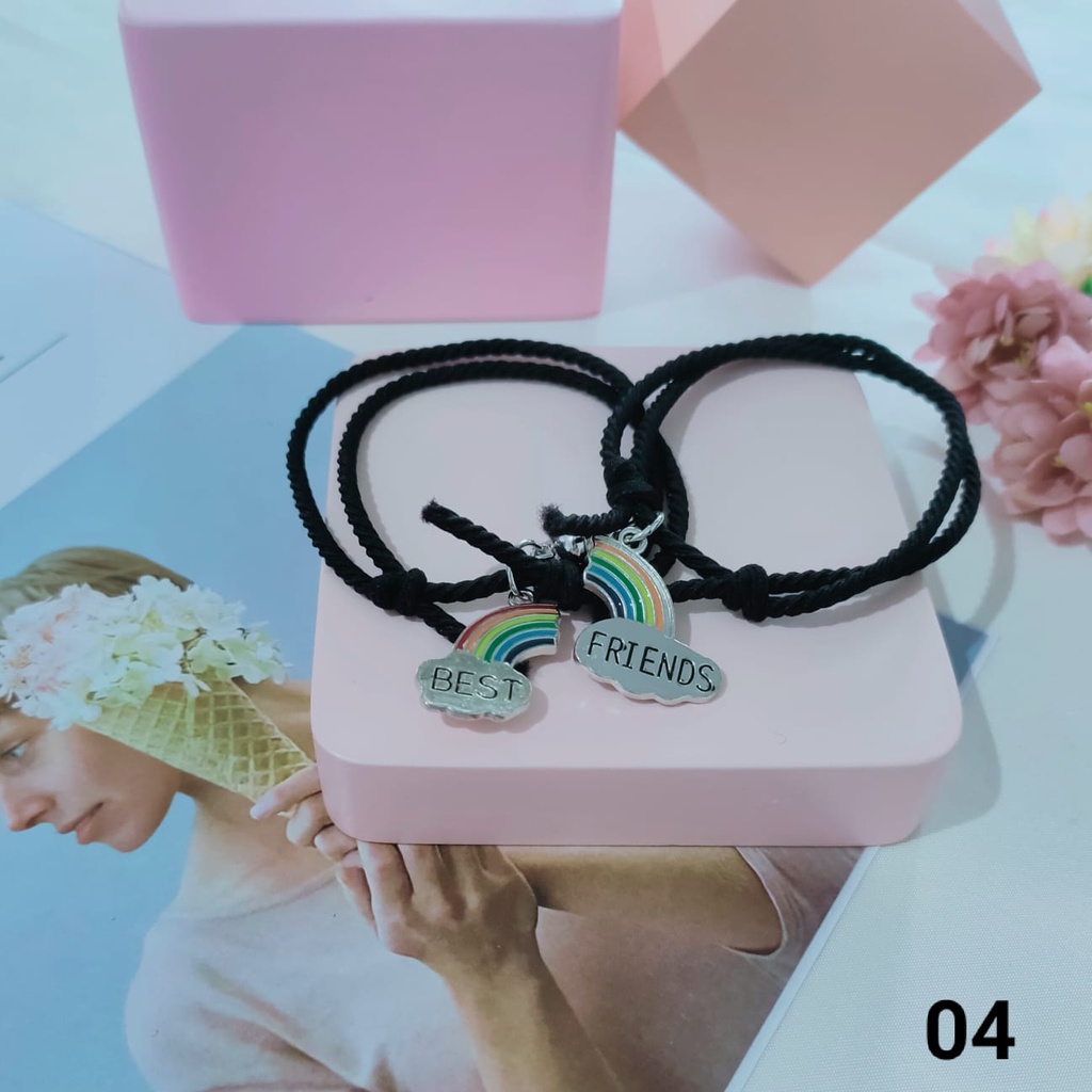 2 Pcs SET Gelang  Karet Magnet Desain Astronot Kuromi Cinnamoroll Untuk Pria Dan Wanita Gelang Magnet-MBEST-04