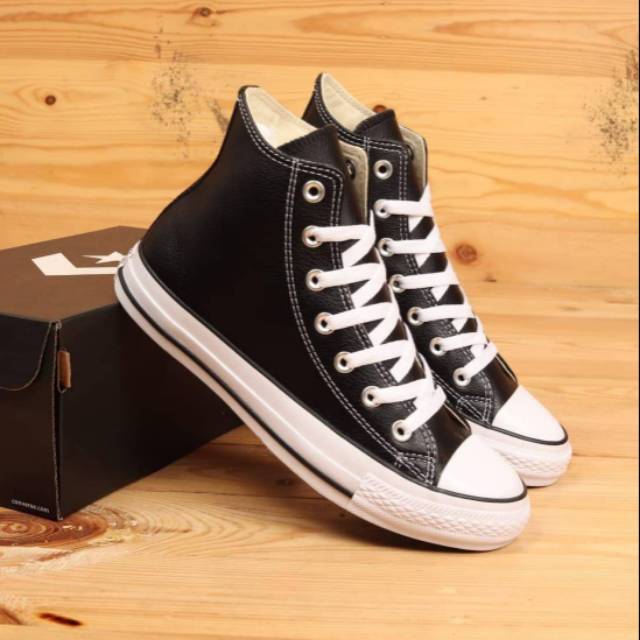 Converse Classics Hi Leather B/W