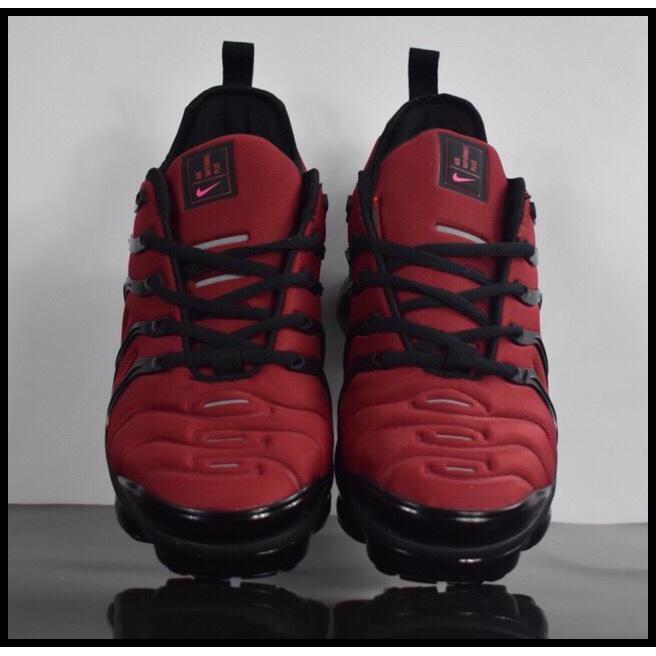 vapormax plus burgundy