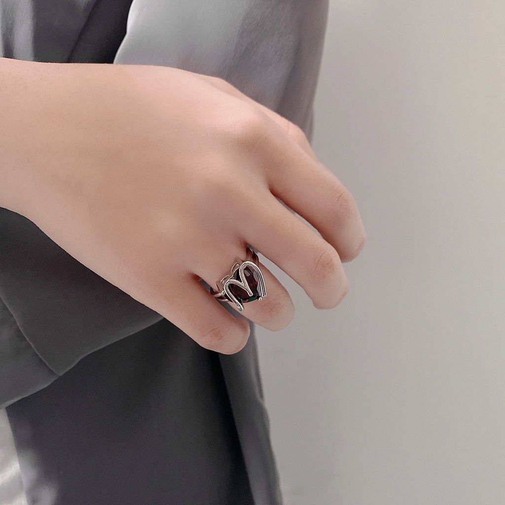 Cincin Ruby Adjustable Gaya Retro Hip-Hop