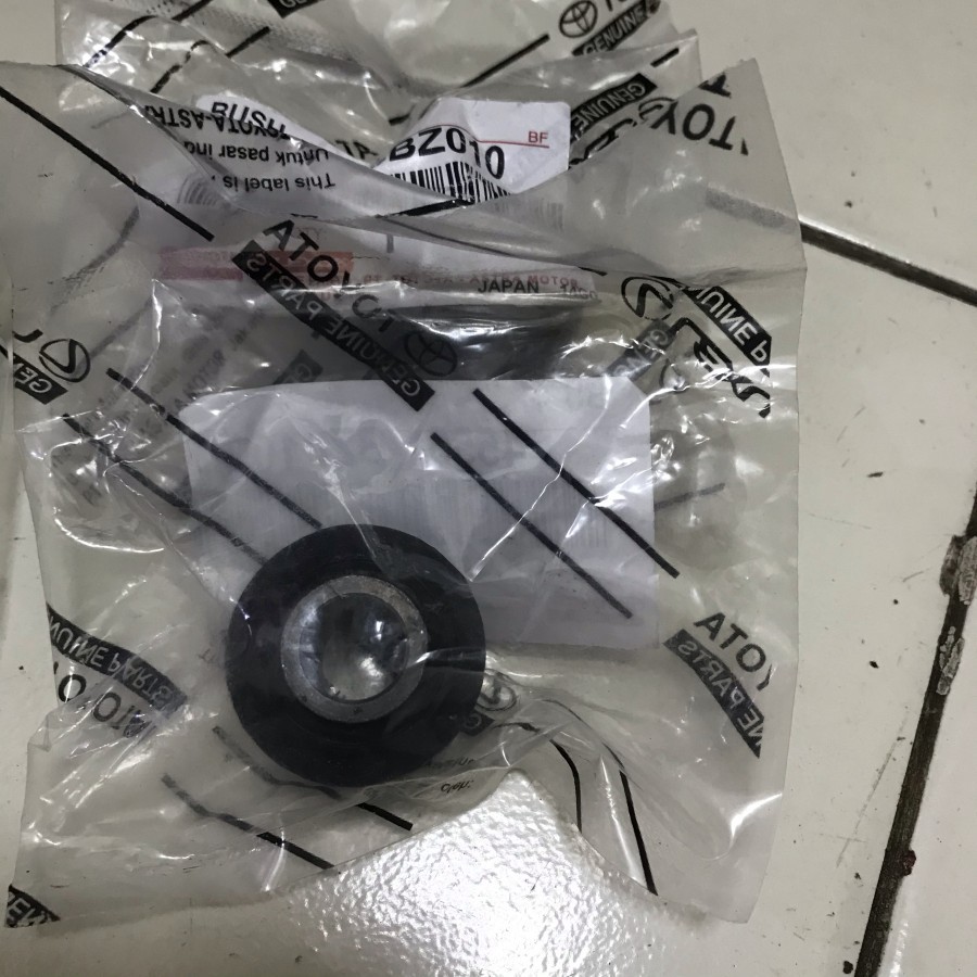 BUSHING SHOCK KARET SHOCK BELAKANG KECIL AVANZA XENIA