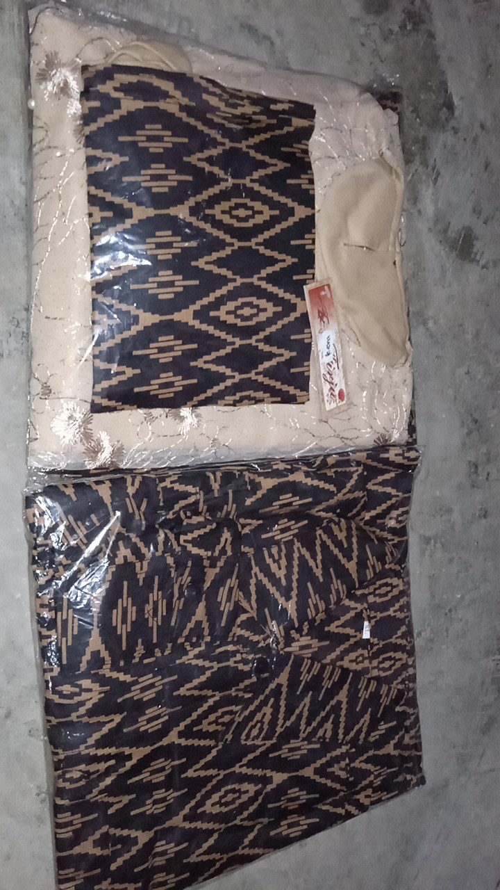 Maura Couple - Sania Ruffle Batik Couple Ori Ndoro Jowi Dnt Garansi Termurah Shopee Kebaya Wisuda