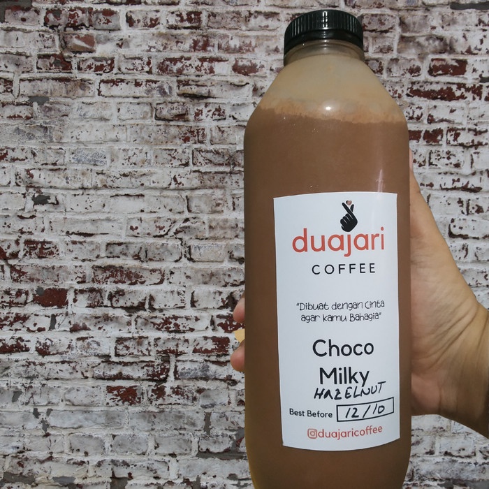 

Ready to Drink Chocolate Hazelnut Es Cokelat Botol By Duajari Coffee