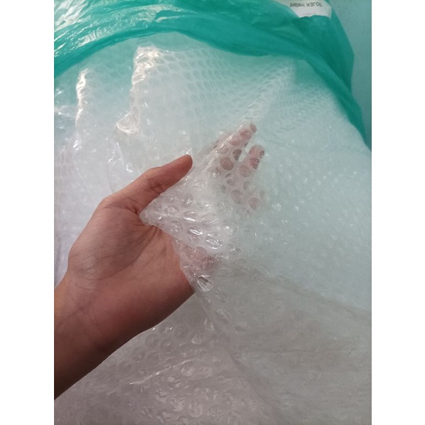 

Bubble Wrab pengaman packing belanjaan anda di toko kami