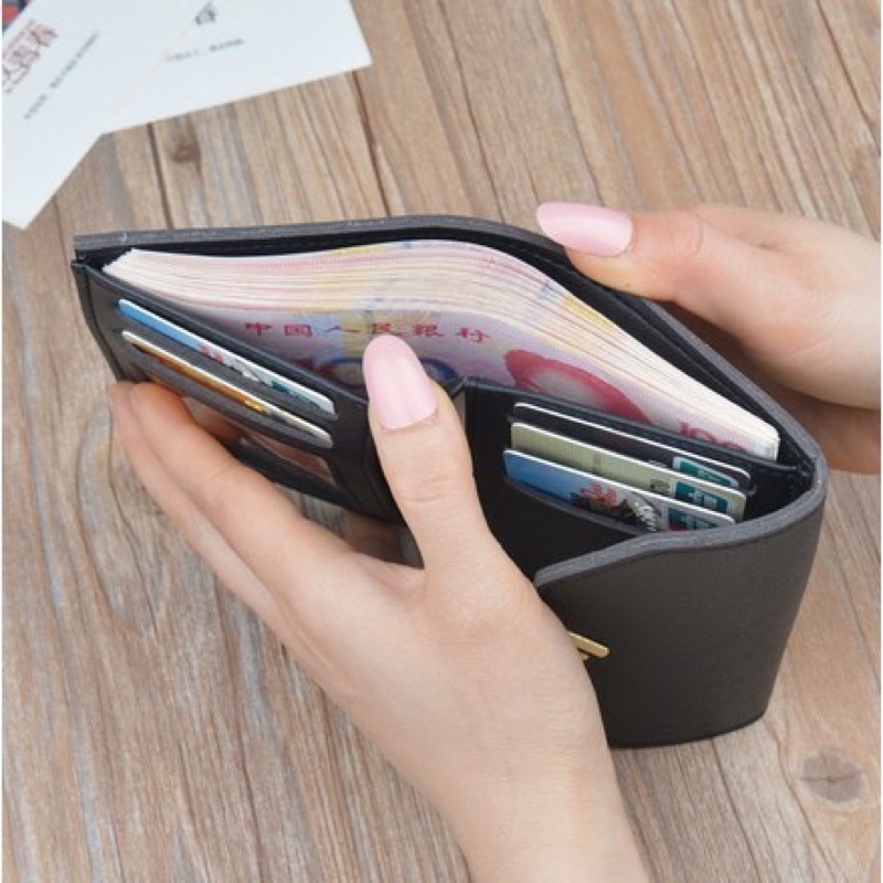 DOMPET WANITA LIPAT D665 Import