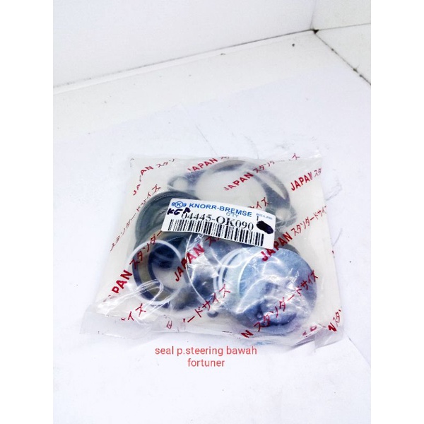 SEAL POWER STEERING BAWAH FORTUNER