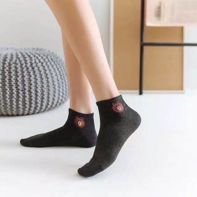 Kaos kaki Motif Beruang Brown Pria Wanita Korea Socks Line Pendek Import-5