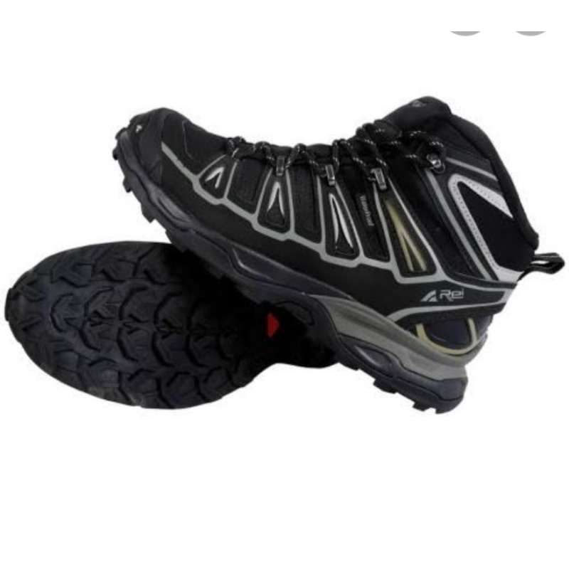 Sepatu Gunung Arei Arizona