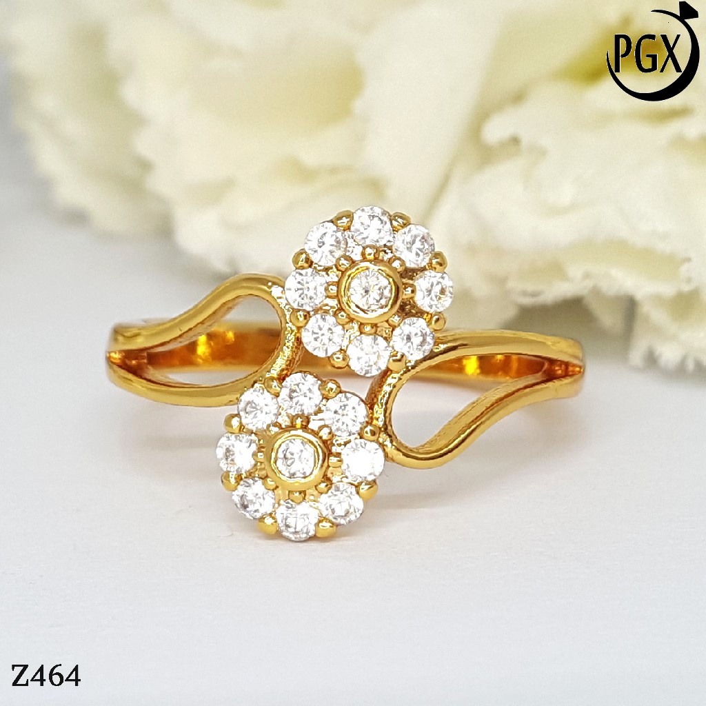 PGX Cincin Xuping Wanita Lapis Emas Aksesoris Perhiasan Fashion Premium - Z464