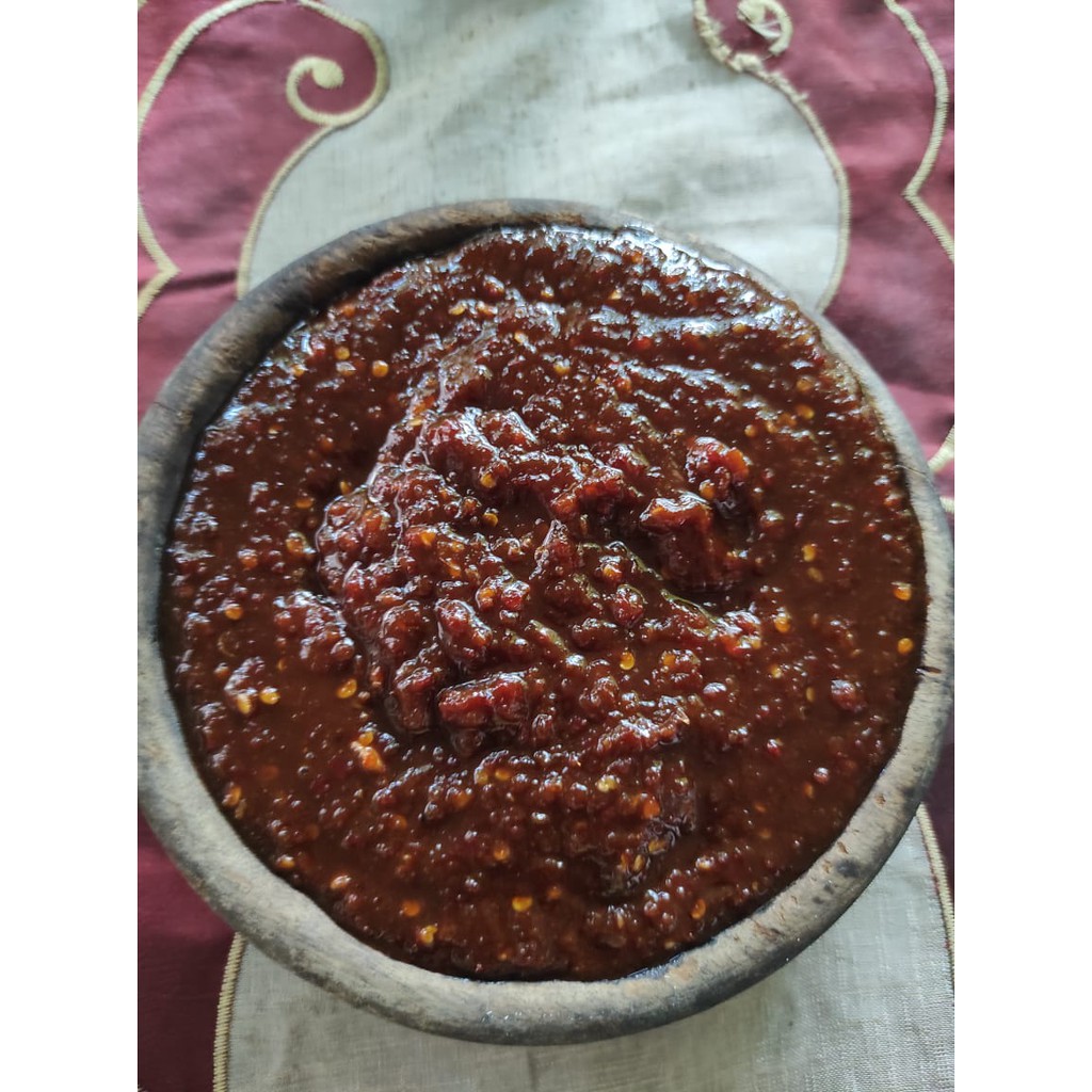 

Cenomeun Sambel Calok Khas Sunda - Calok Sundanese Chili Sauce