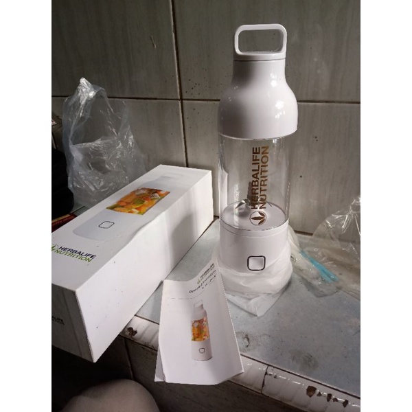 blender portable Herbalife original by Herbalife nutrition