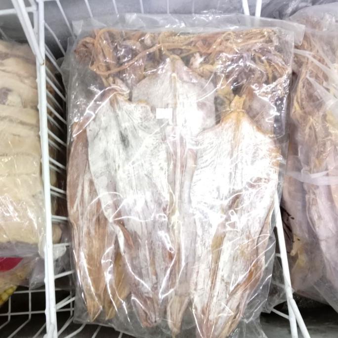 

Juhi Kering / Cumi Sotong Kering Kualitas Premium