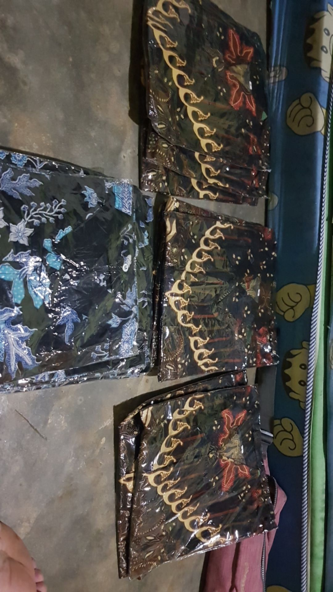 Batik Couple Keluarga Sania Ruffle Ori Ndoro Jowi Dnt Motif Merpati Putih