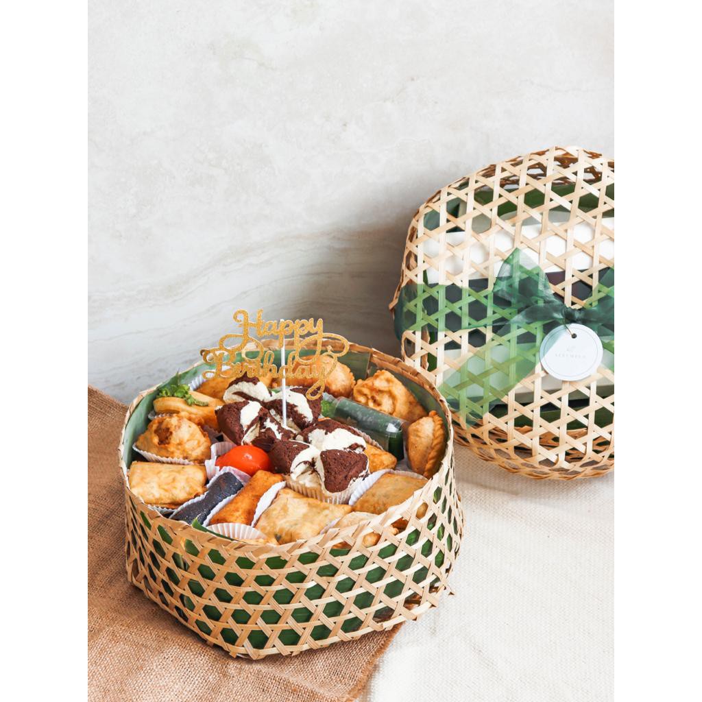 

SERUMPUN | KERANJANG BAMBU HEXA ISI 50 PCS UNTUK SESERAHAN / SANGJIT / GIFT