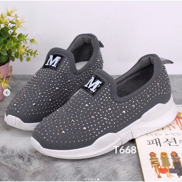 Sneakers  wanita T668 import realpict