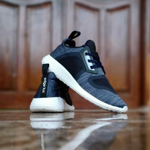 Adidas edge Lux original