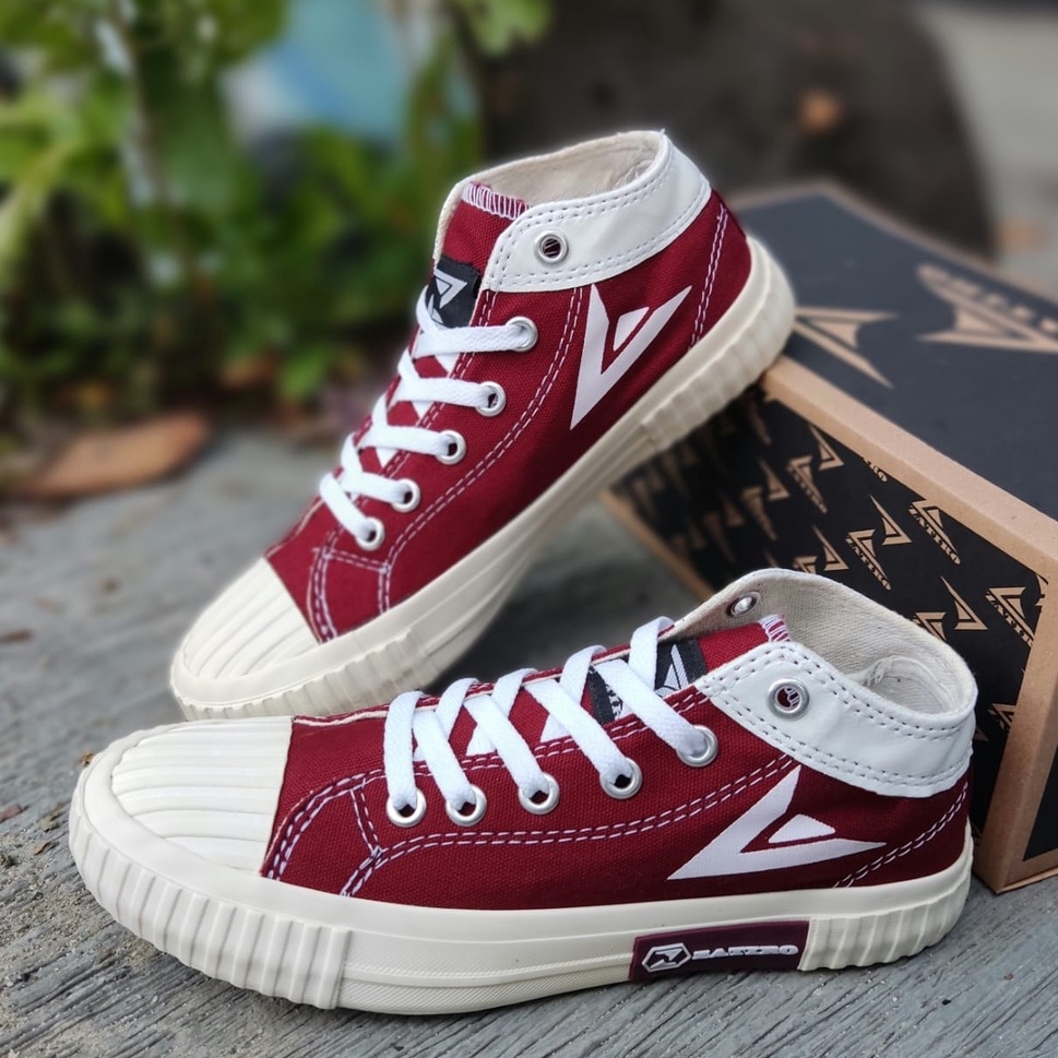 Best Seller !!! Sepatu Sneakers Model Klasik Terbaru 2022 Cowok Cewek Sepatu Casual Styele Fashion Nyaman Dipakai Murah Berkualitas Cocok Untuk Hangout