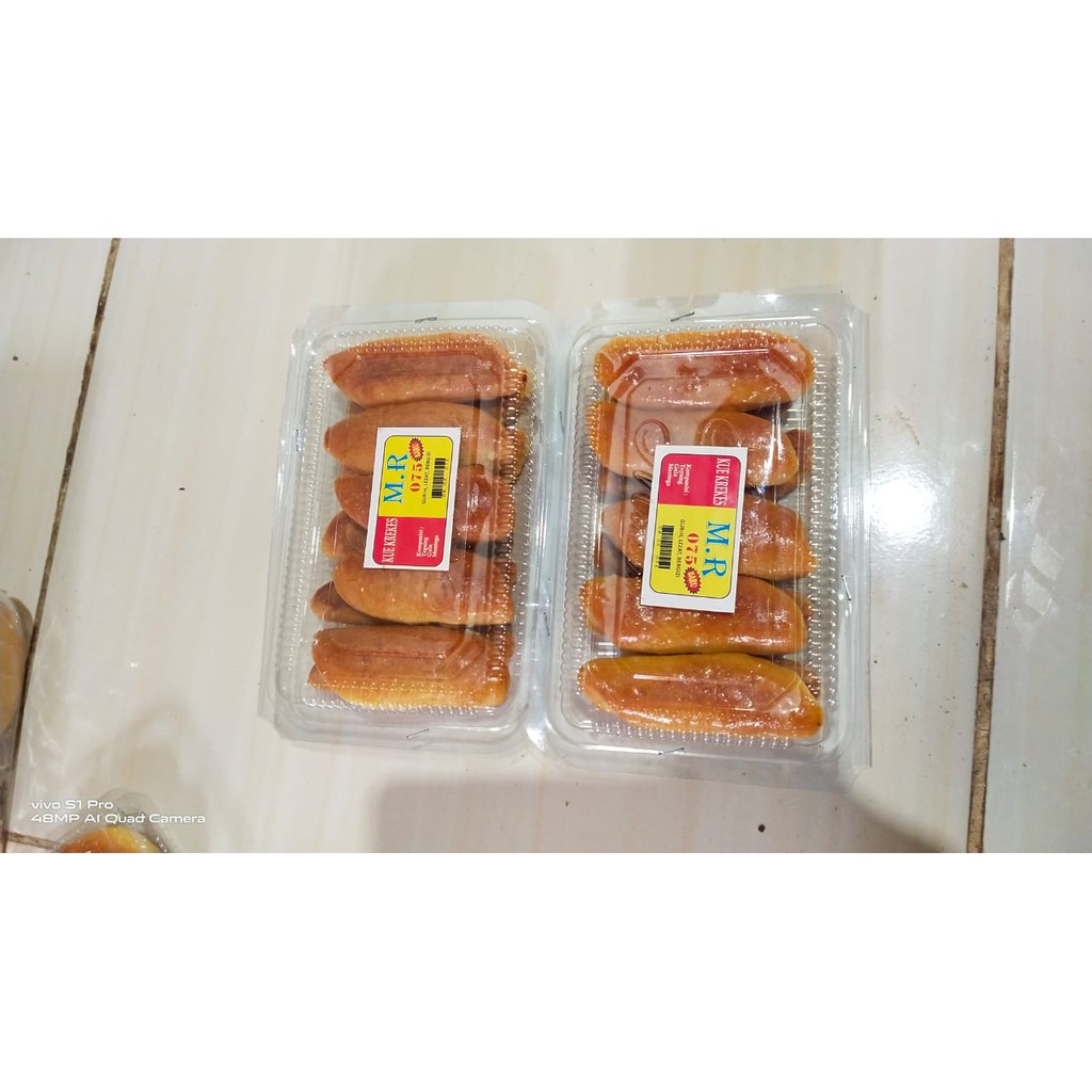 

KUE KREKES KEJU LONJONG MR075 ASLI GUNUNGKIDUL 1PACK ISI 10