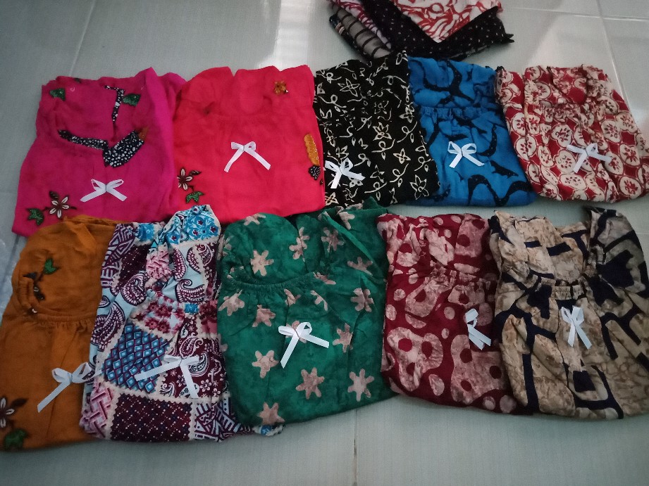 Setelan Anak/baju Tidur/baju Santai/baju Harian Anak/batik Anak/babydoll/stelan Usia 2 - 3,5 Tahun