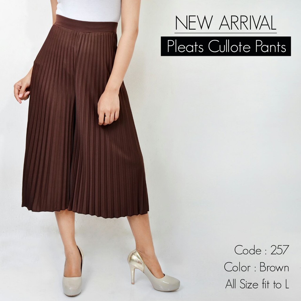 CELANA KULOT PENDEK 7/8 257 PLISKET PLEATS PANTS-brown