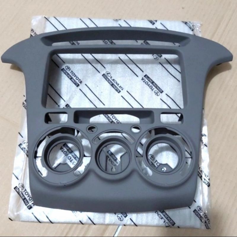 Panel Frame Head Unit Innova Lama Panel TV Innova Lama Original