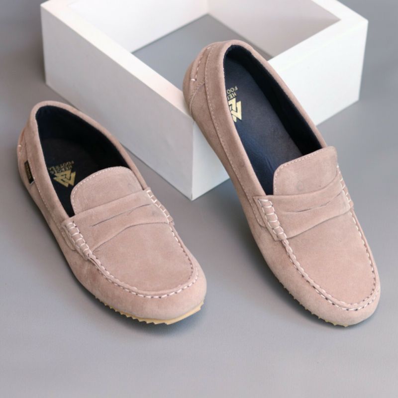 NOAH | Sepatu Pria Kasual Santai Original Loafer Kulit Suede Slop Formal Kerja Kantor