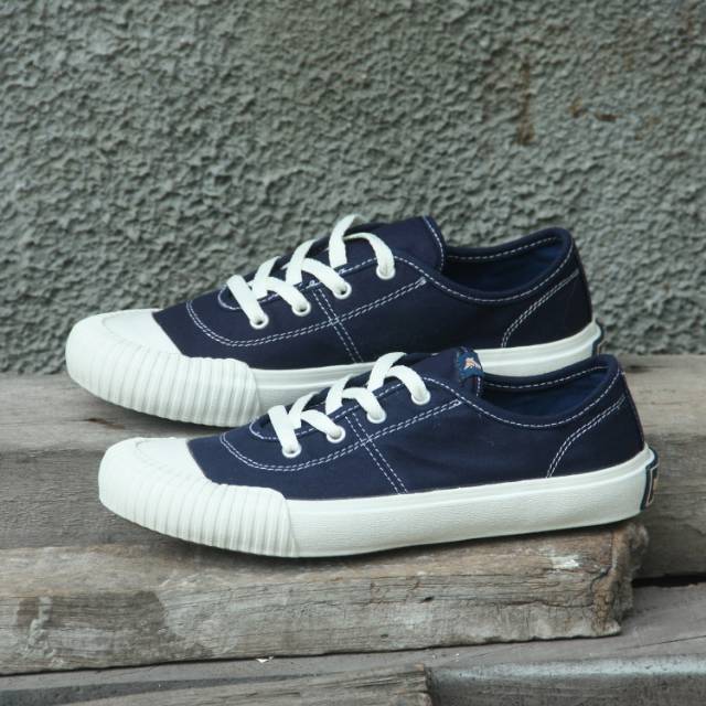 Brodo Vulcan Low Navy White