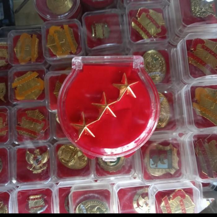 Pin | Pin Bintang Tiga Baret