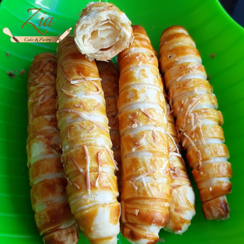 

Cheese Roll Pastry Homemade