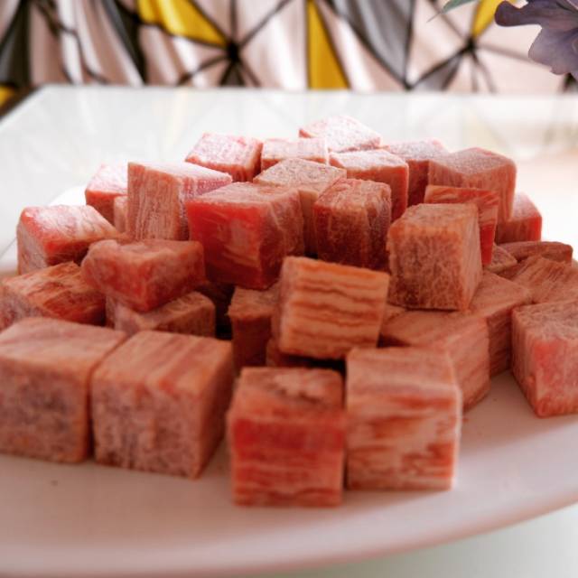 

Saikoro Wagyu Cube