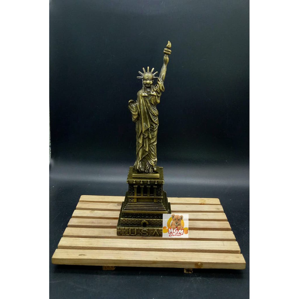 Souvenir The Statue of Liberty 25CM w/ JAM / Oleh2 New York USA 2029