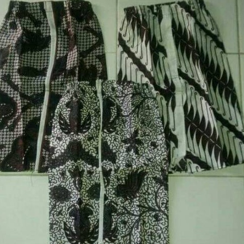 set surjan lurik anak perempuan surjan lurik anak perempuan Baju adat jawa anak anak Surjan lurik