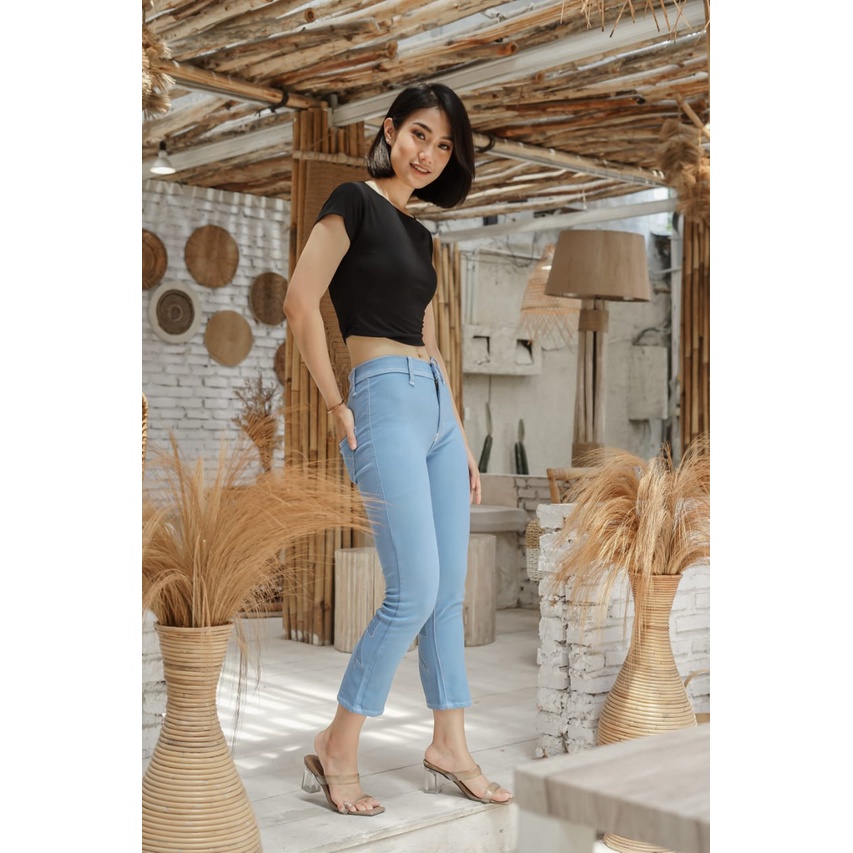 FWR - Celana Slit Jeans Highwaist Mote Blue 5836