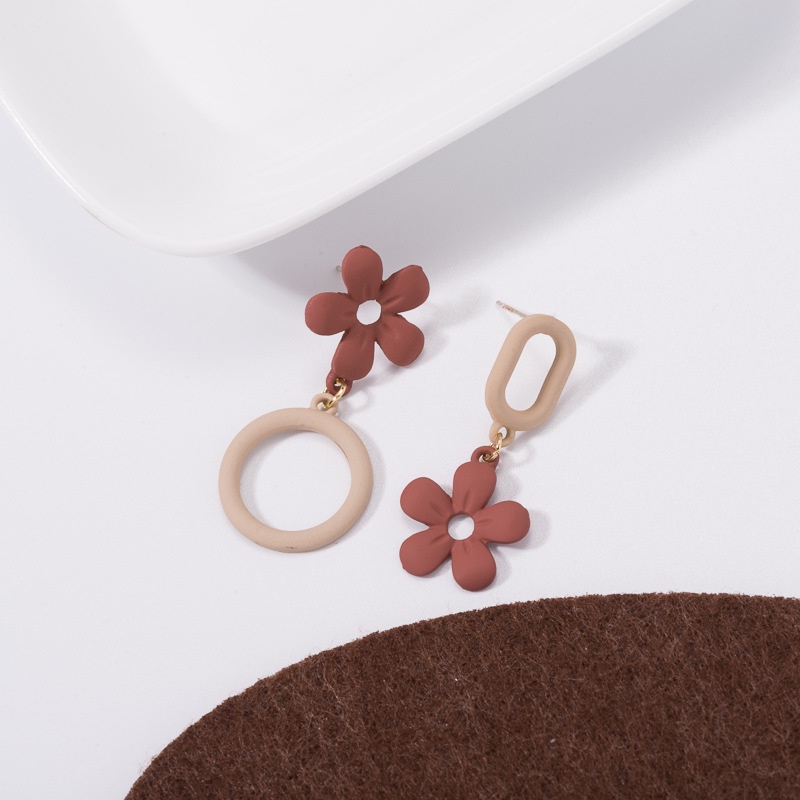 [littlecrab] Anting Wanita Bunga Maroon Lucu Simple Elegan Woman Flower Earrings Anting Berkualitas Beda Kiri Kanan Korean Style