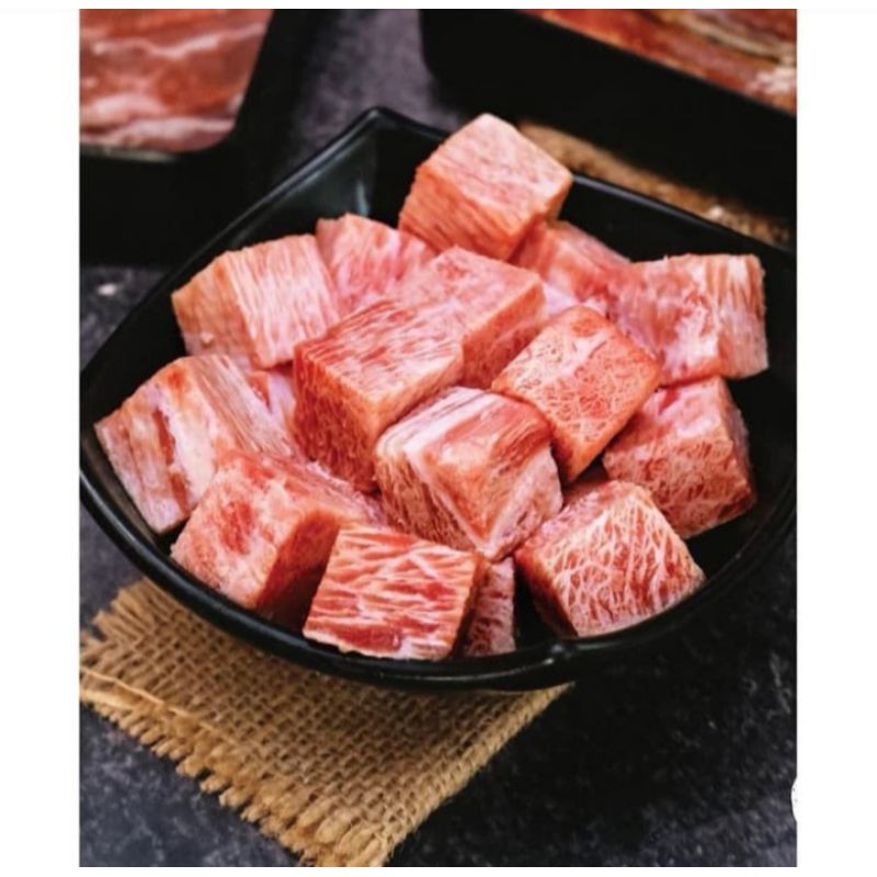 

Saikoro Beef Meltique Import - Daging Cube Steak 500 gr