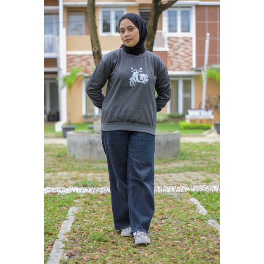 VESPA SWEATER UNISEX - CREWNECK TEBAL PREMIUM