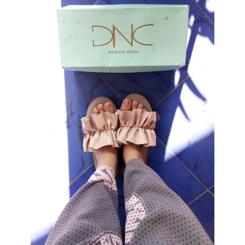 Preloved Sendal Sandal DNC Shoes Original