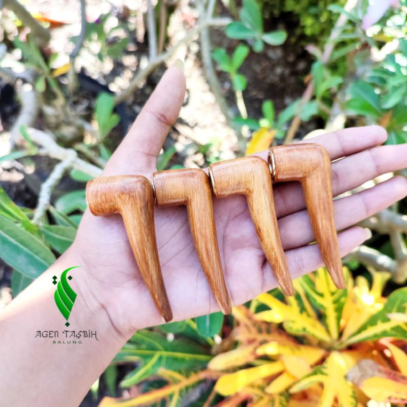 Once Kayu Gaharu Motif Cangklong Unik, Panjang 7cm_Lubang Multifungsi