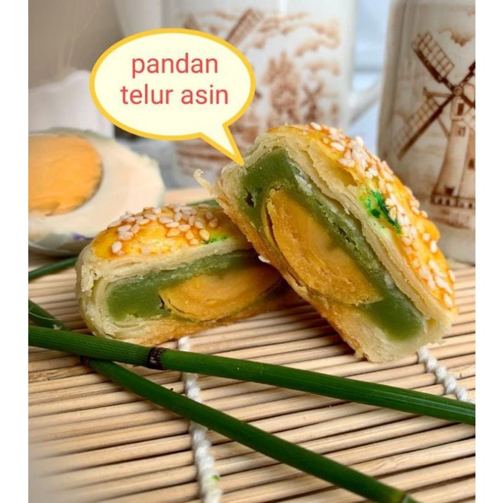 

Pandan Telor Asin Premium Butter Pia