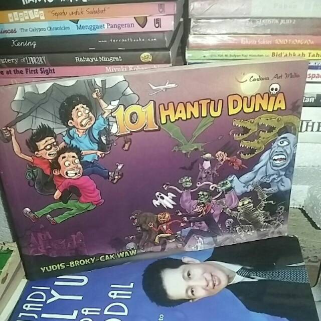 komik 101 hantu dunia