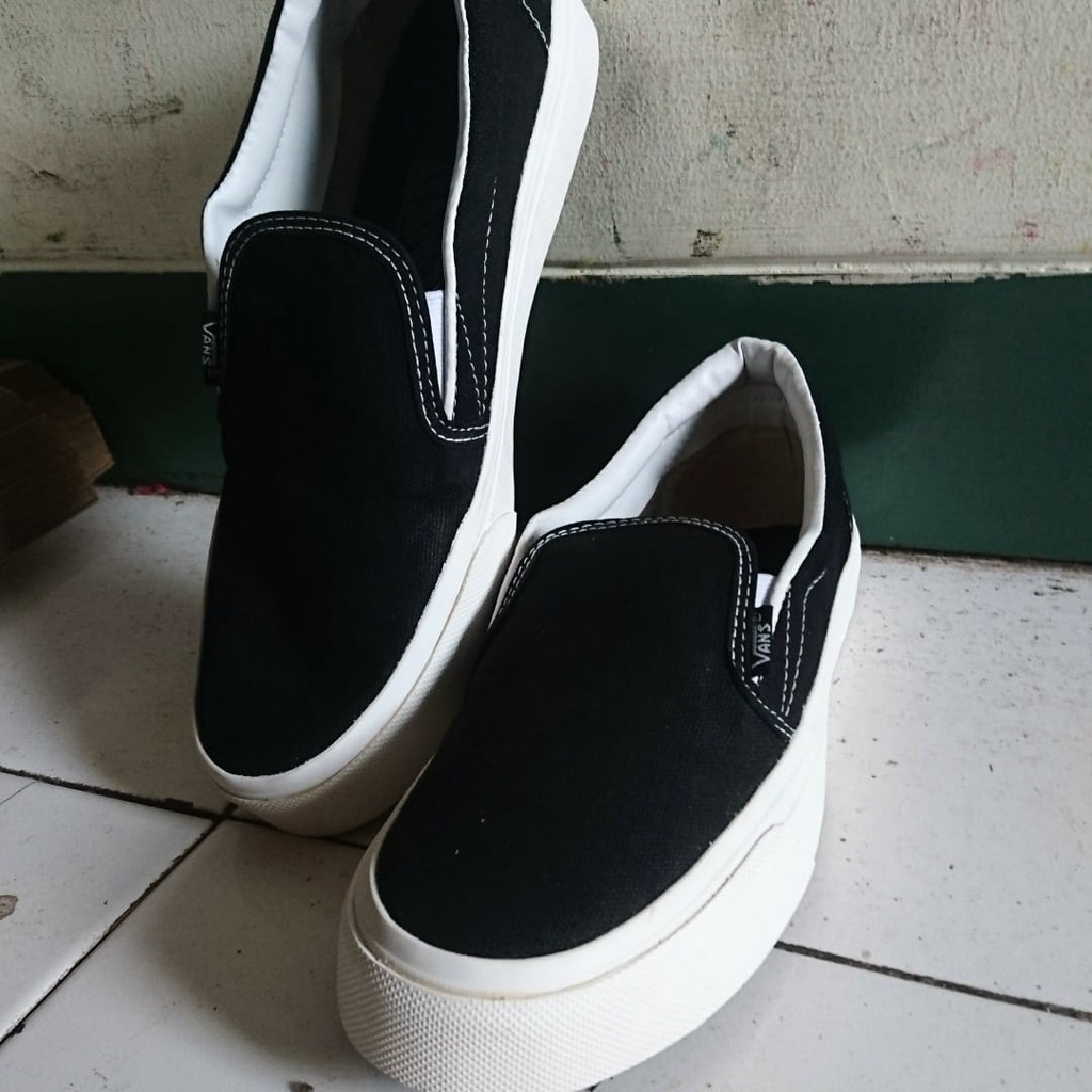 Sepatu CASUAL SLIP ON Old SKULL HITAM Casual Catur kotak Pria Sekolah