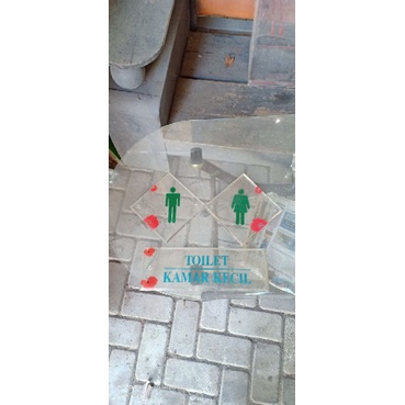 

aneka papan nama akrilik 2