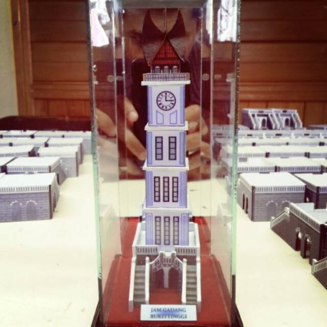 Super Murah Souvenir Miniatur Jam Gadang Bukittinggi