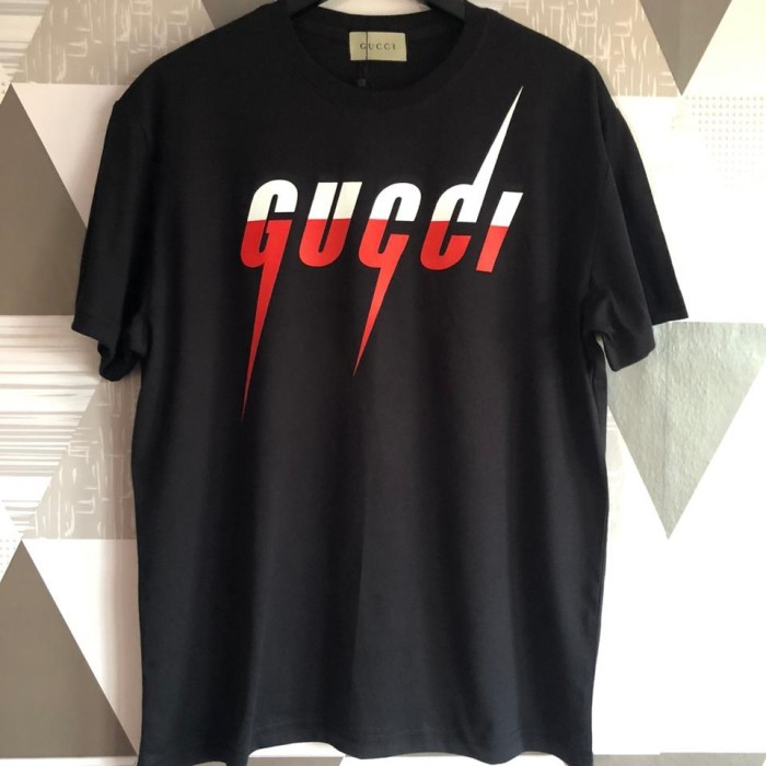 T-SHIRT GUCCI BLACK PREMIUM KAOS PRIA GUCCI KAOS WANITA GUCCI MURAH