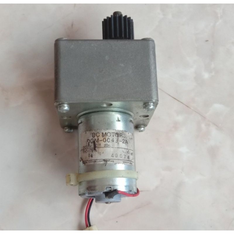 Toshiba Dc motor 24V 20Rpm