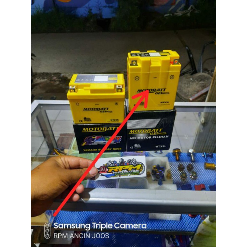 aki motor motobatt MTX3L