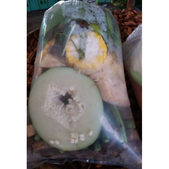 

SAYUR ASEM MENTAH SEGAR