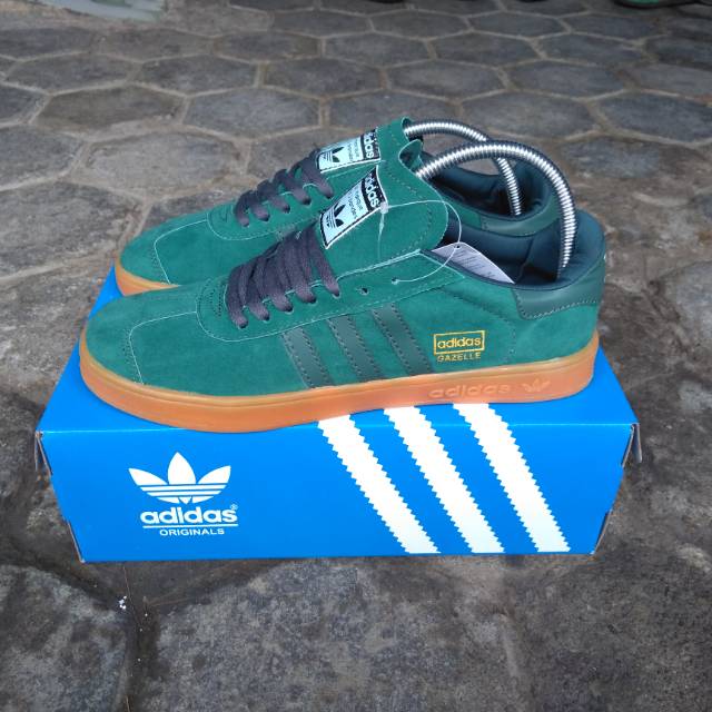 SEPATU CASUAL ADIDAS GAZELLE