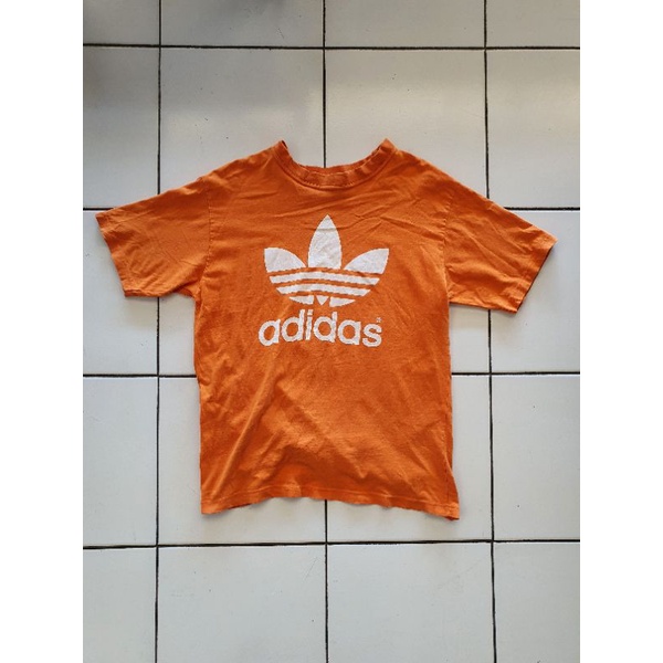 vintage adidas trefoil by descente