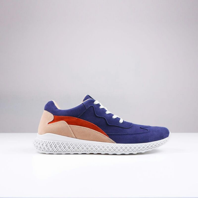 sepatu pria terbaru 2021